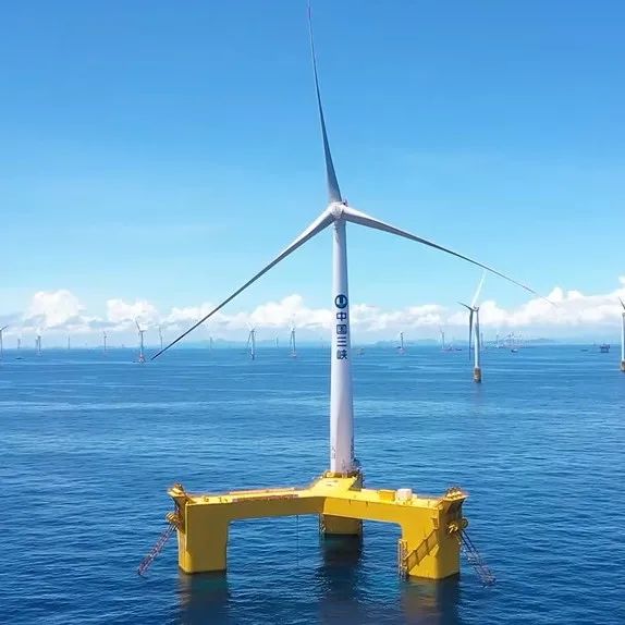 里程碑！中国首台漂浮式海上风机并网