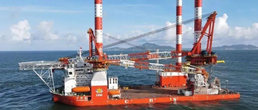 【视频】“华祥龙”完成100台海上风机安装！