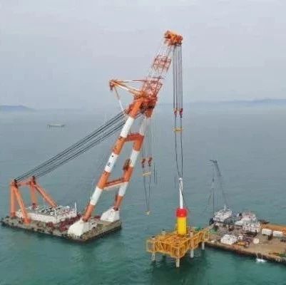 风场建设：中广核福建平潭大练海上风电项目顺利完成两根单桩沉桩施工