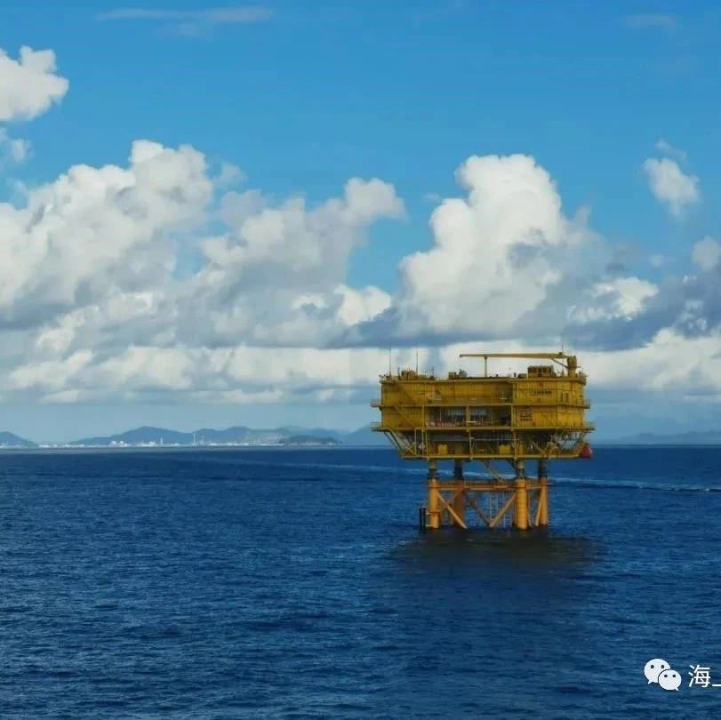 风场一线：粤电珠海金湾项目海上升压站一次吊装成功！