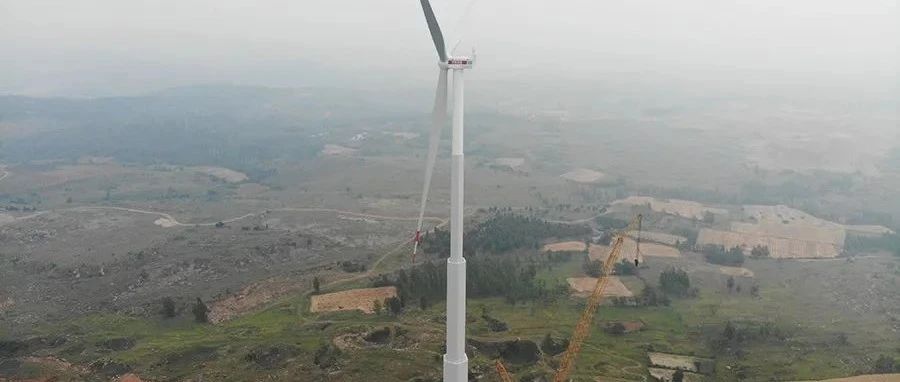 重磅！国内首台自提升超高风电机组来了！轮毂高度170米！刷新纪录！（附图）